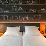 Hotel Loginn Airport