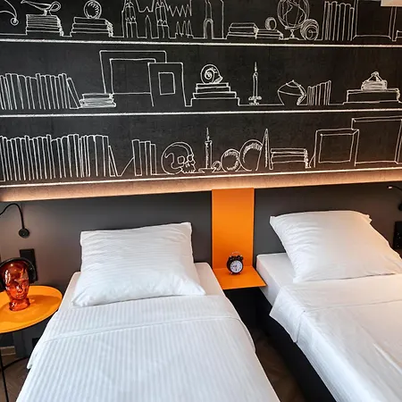 Hotel Loginn Airport Keulen