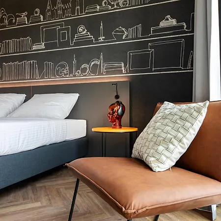 Loginn Airport 3* 쾰른