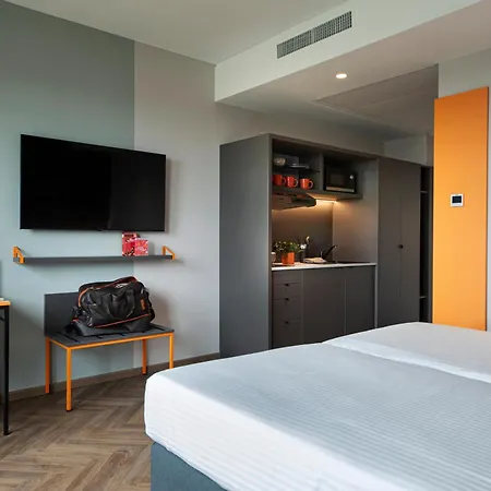 Hotell Loginn Airport