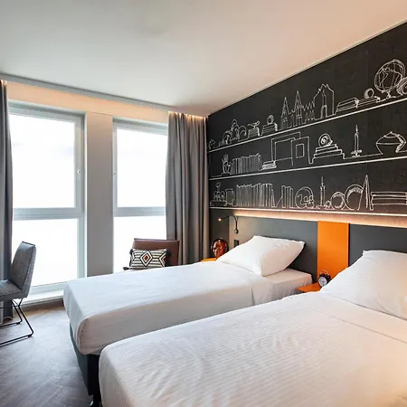 Loginn Airport 쾰른