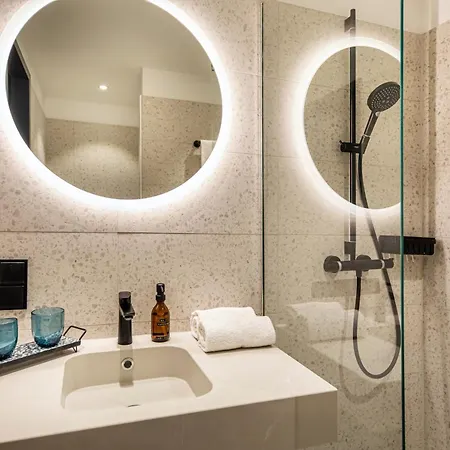 Loginn Airport 호텔 3*