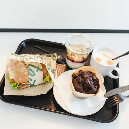 호텔 Loginn Airport 쾰른