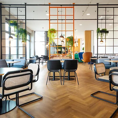 Loginn Airport 3* Colónia