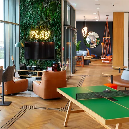 Szálloda Loginn Airport Köln