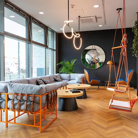 Loginn Airport 3* Kolín nad Rýnem