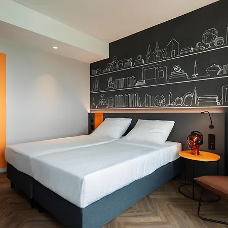 Hotel Loginn Airport Cologne