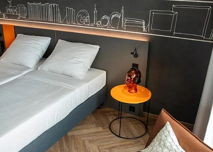 Loginn Airport Hotel